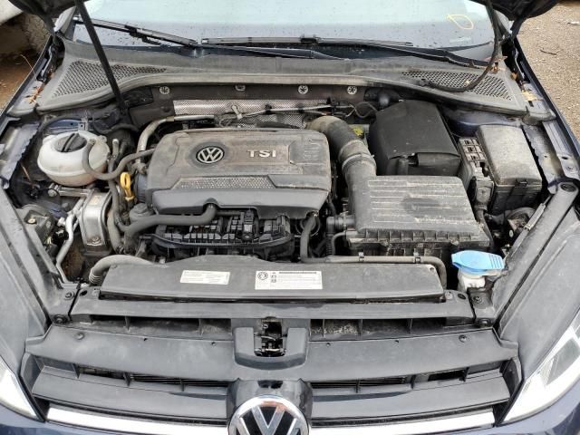 2016 Volkswagen Golf Base / S