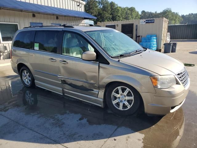 2009 Chrysler Town & Country Touring