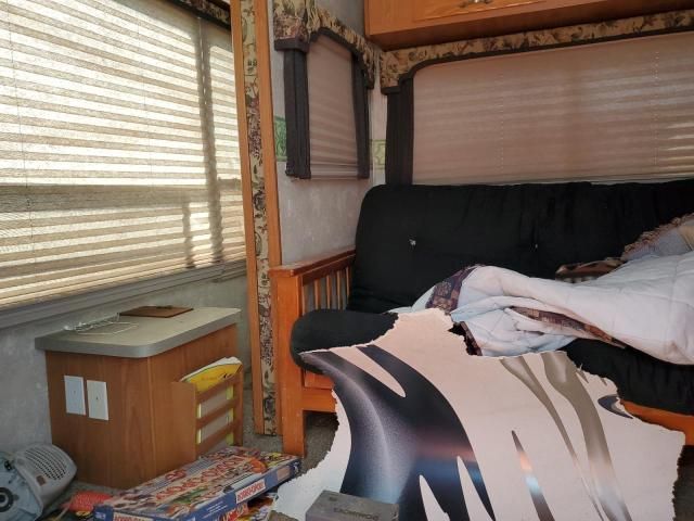 2004 Coachmen Chaparral