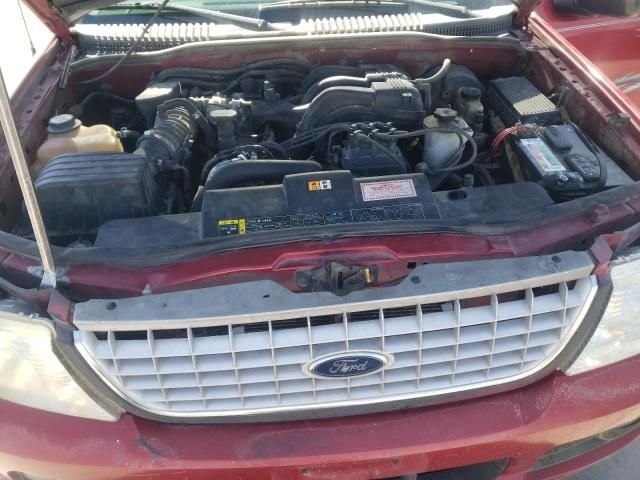 2004 Ford Explorer XLT