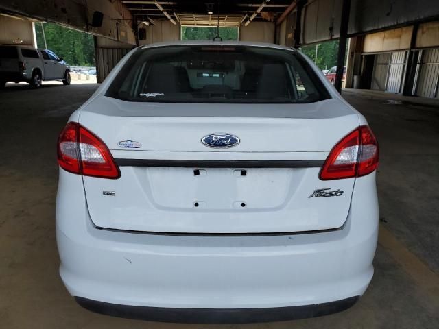 2013 Ford Fiesta SE