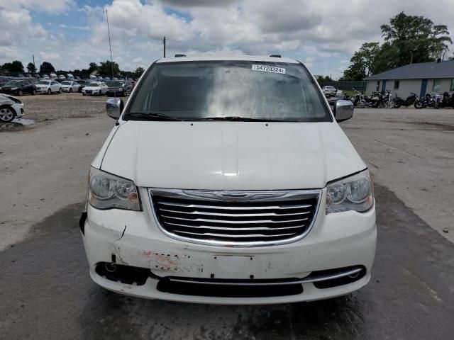 2012 Chrysler Town & Country Touring L