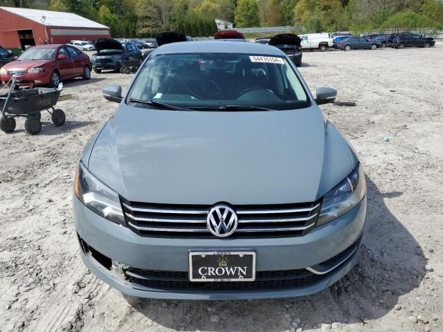 2013 Volkswagen Passat SE