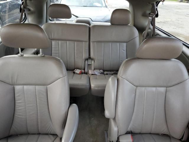 2003 Chrysler Town & Country LXI