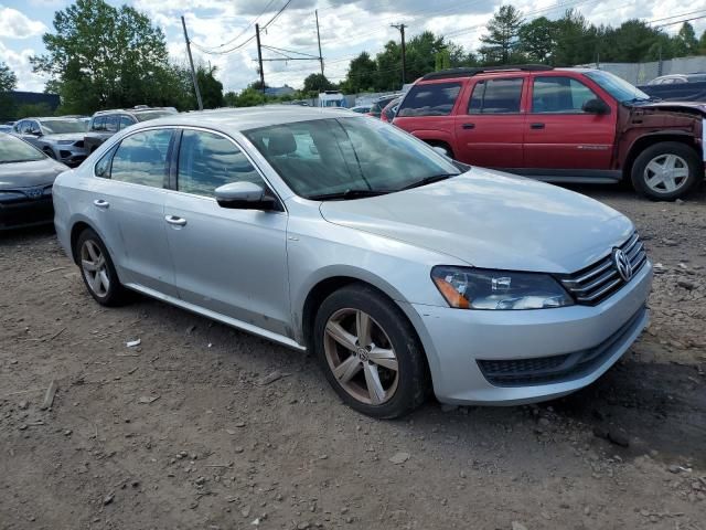 2014 Volkswagen Passat S