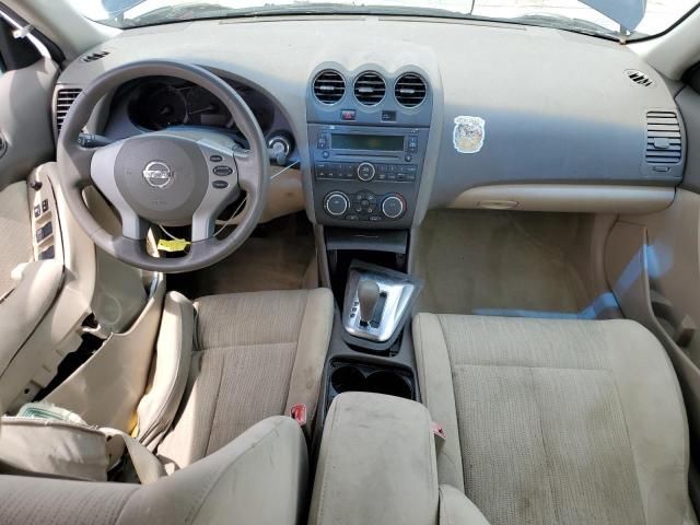 2011 Nissan Altima Base