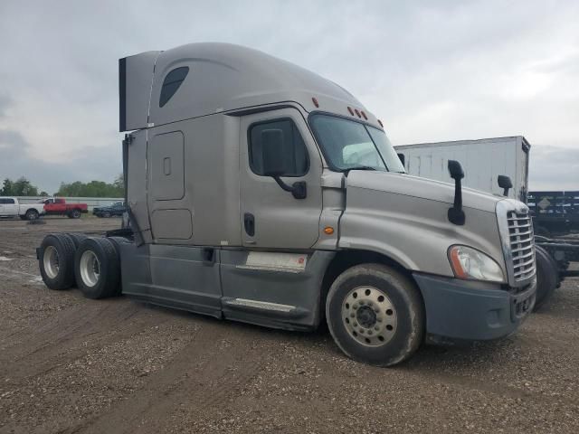 2018 Freightliner Cascadia 125