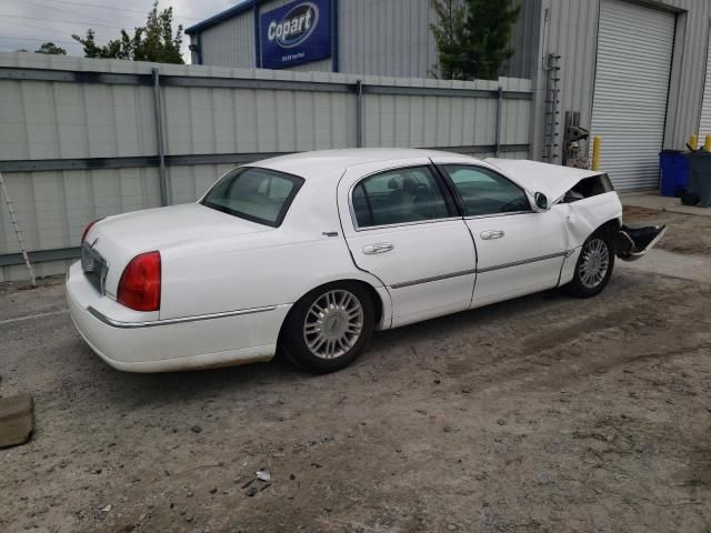 2008 Lincoln Town Car Signature Limited