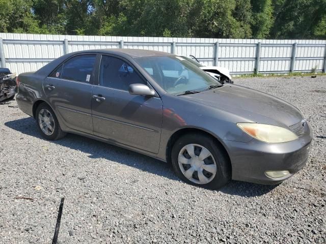 2004 Toyota Camry LE