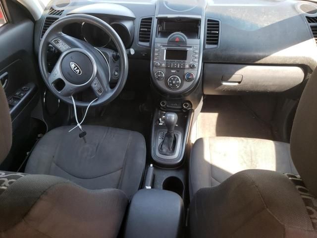 2011 KIA Soul +