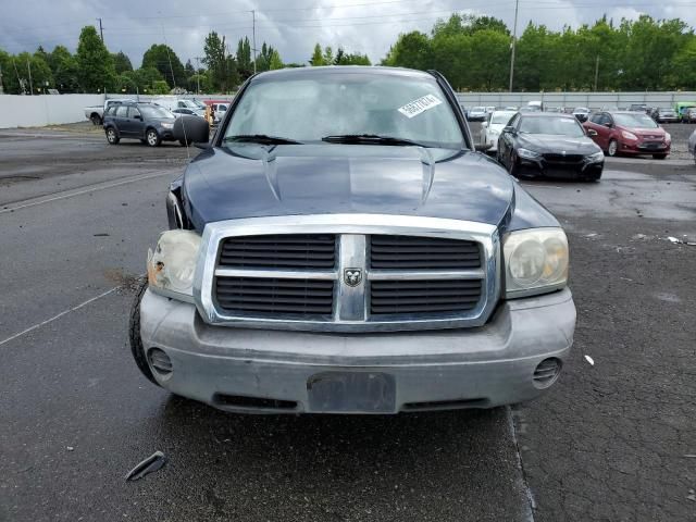 2006 Dodge Dakota Quattro