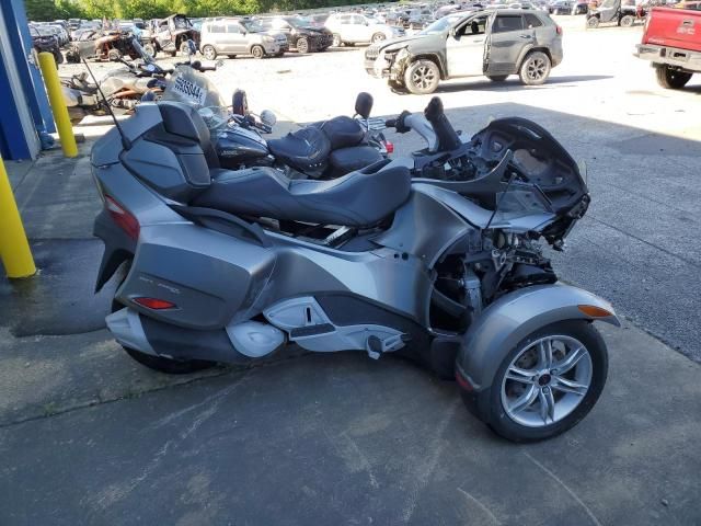 2011 Can-Am Spyder Roadster RTS