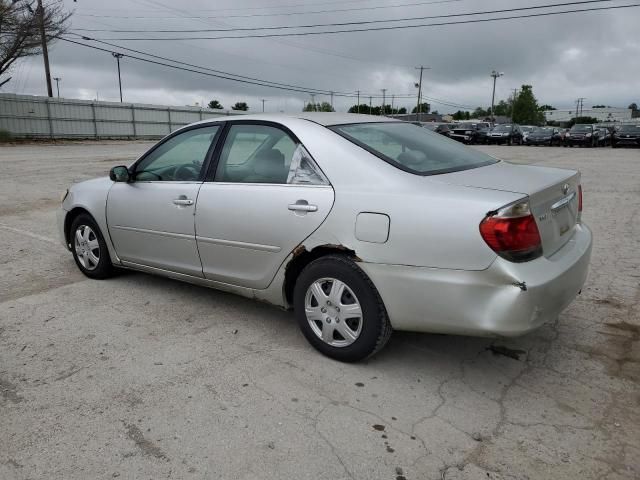 2005 Toyota Camry LE