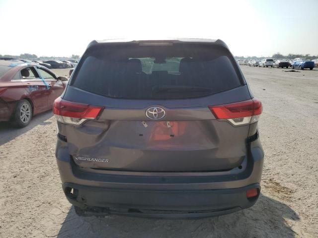 2019 Toyota Highlander LE