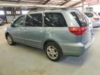 2005 Toyota Sienna LE