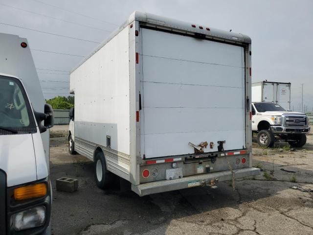 2007 Ford Econoline E450 Super Duty Cutaway Van