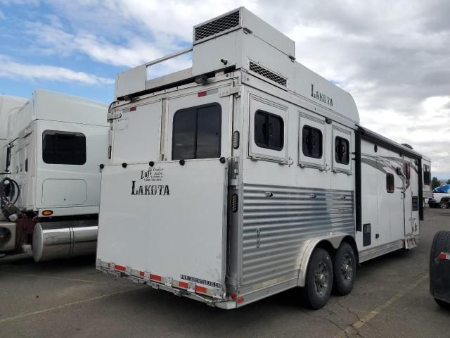 2017 Lako Horse Trailer