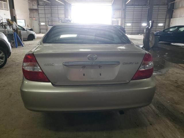 2002 Toyota Camry LE