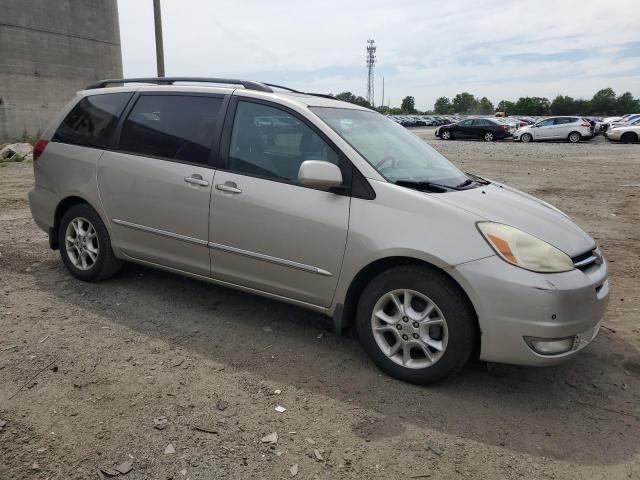 2005 Toyota Sienna XLE