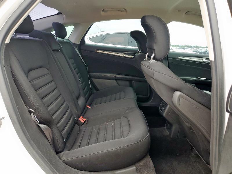 2015 Ford Fusion se Hybrid