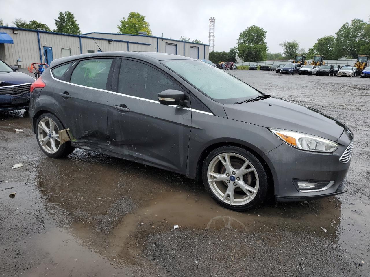 2016 Ford Focus Titanium
