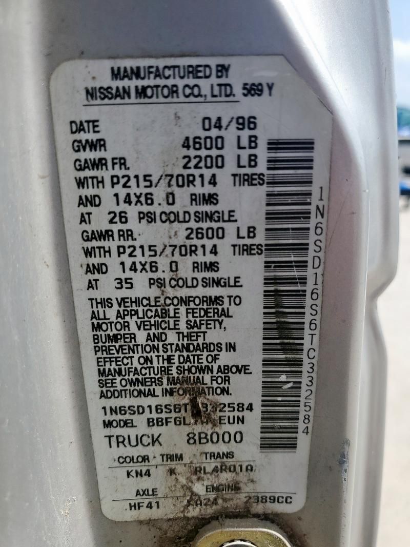 1996 Nissan Truck King Cab SE