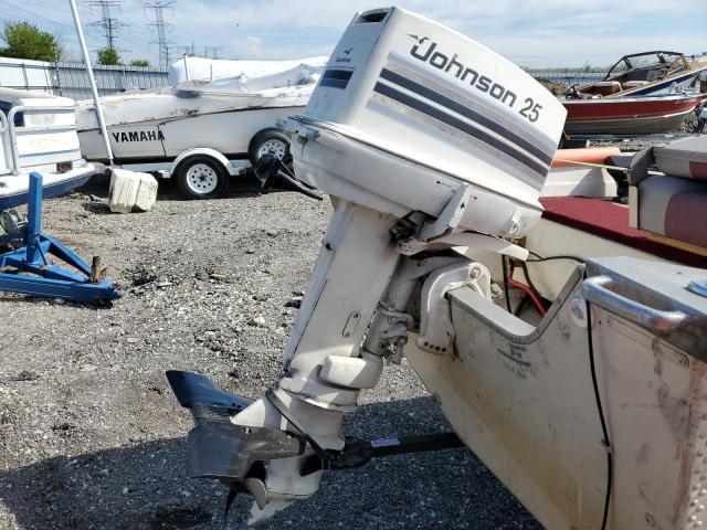 1983 Startcraft Boat
