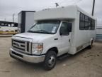 2018 Ford Econoline E450 Super Duty Cutaway Van