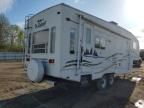 2005 Wildcat Trlr Coach