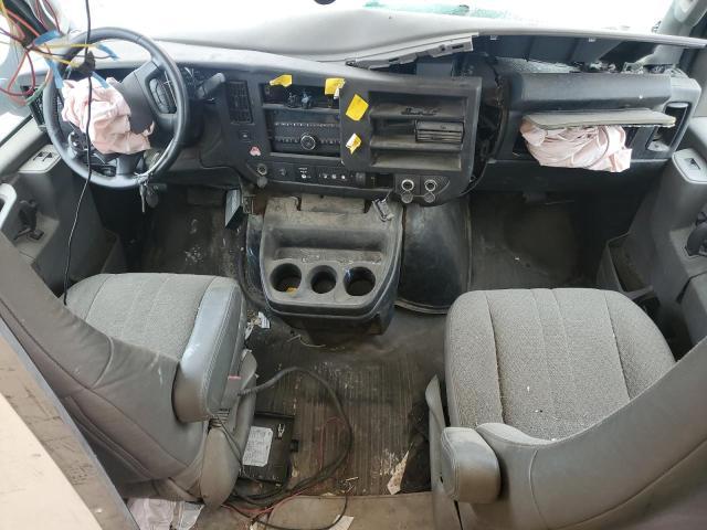 2021 Chev Express G3500