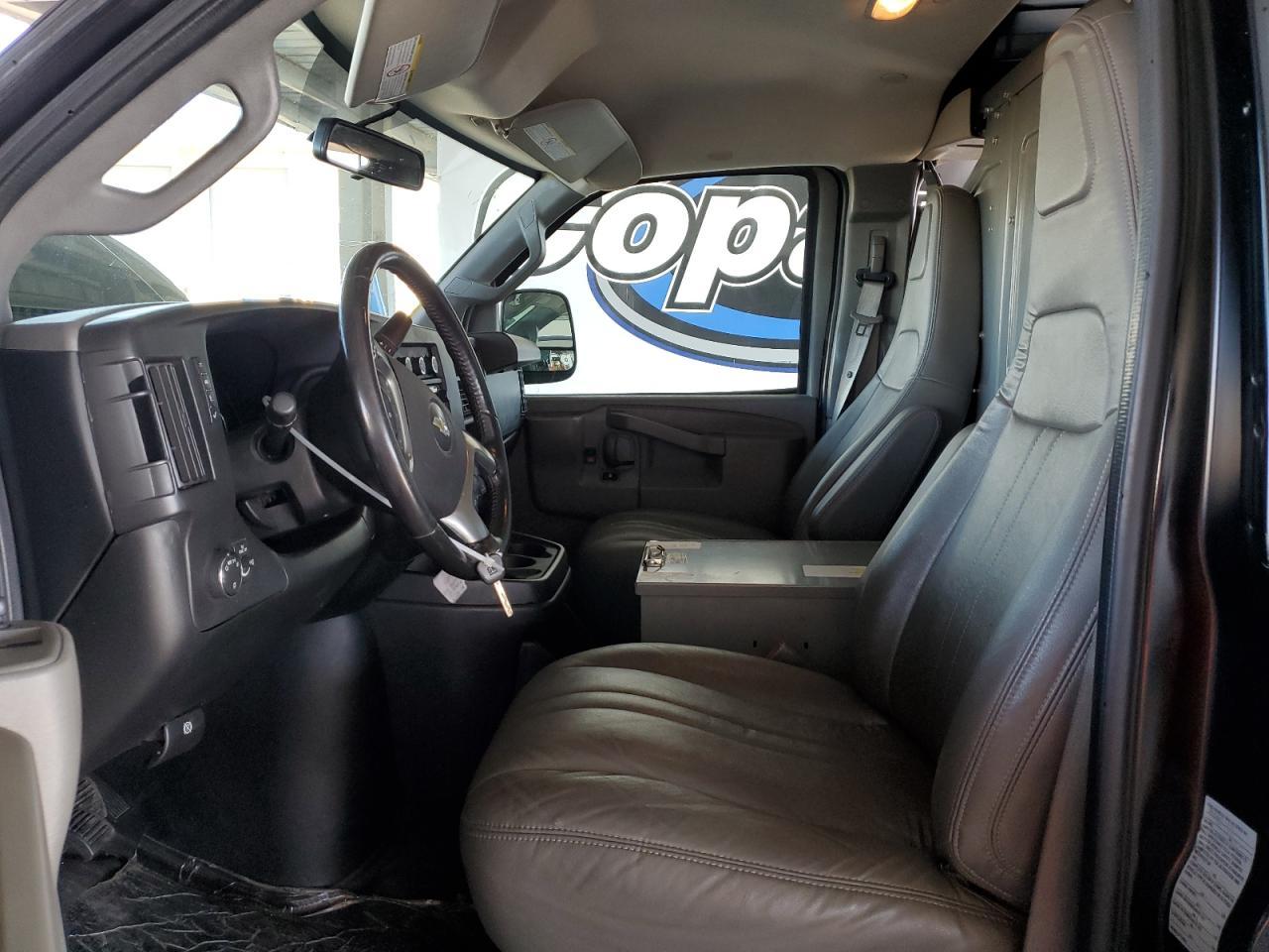 2017 Chevrolet Express G2500