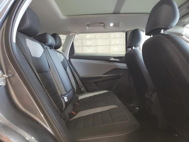 2024 Volkswagen Taos SEL