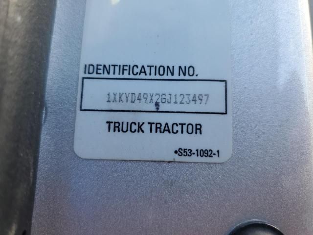 2016 Kenworth Construction T680