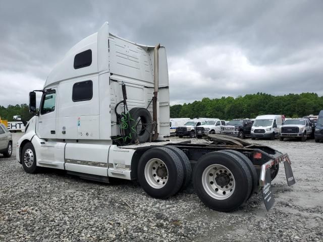 2020 Volvo VN VNL