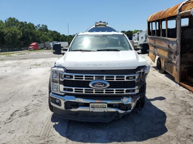 2023 Ford F600 Super Duty