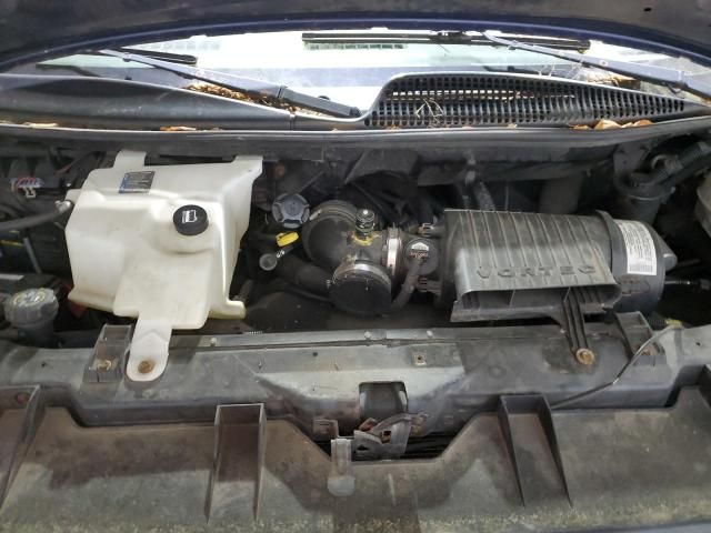 2004 GMC Savana G2500