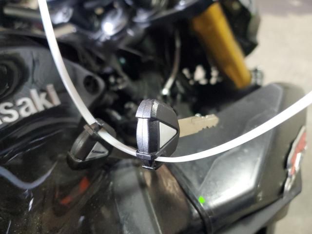 2024 Kawasaki ZR900 M