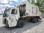 2004 Mack LE600 Refuse Truck