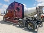 2015 Freightliner Cascadia Semi Truck