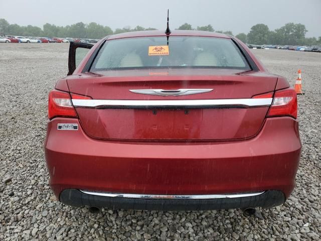 2013 Chrysler 200 Limited