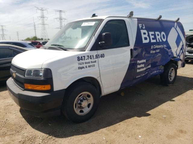 2020 Chevrolet Express G2500