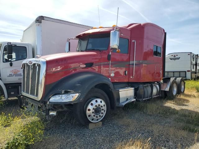 2012 Peterbilt 386 Semi Truck