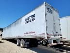2000 Stoughton Ghton DRY Van Trailer