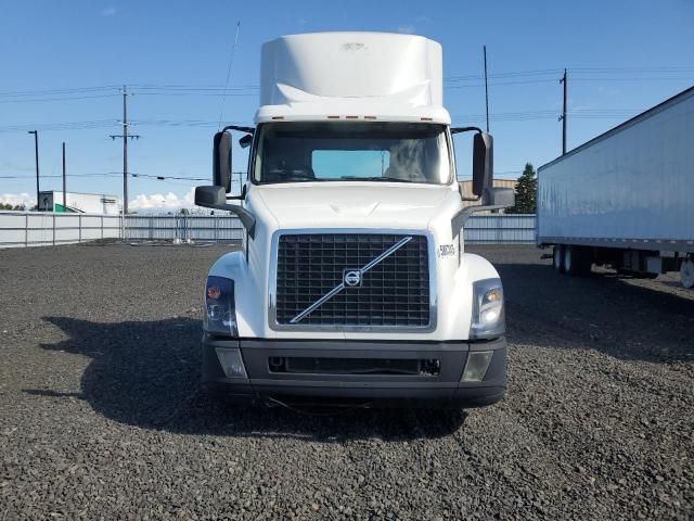 2018 Volvo VNL Semi Truck