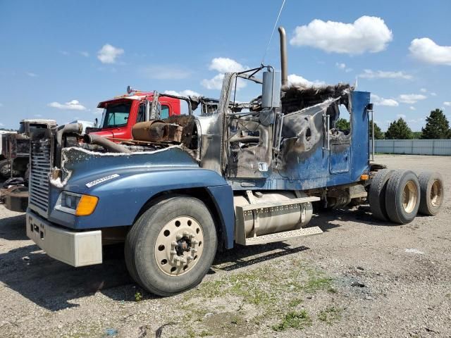 1999 Freightliner FLD Semi Truck