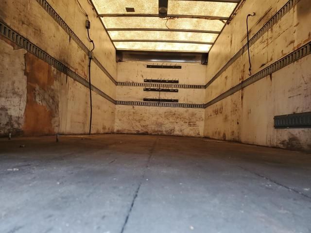 2015 Hino 258 268