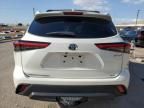2020 Toyota Highlander Hybrid XLE