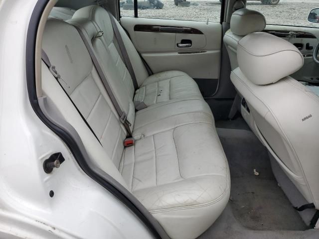 2001 Lincoln Townhouse Town car Executive