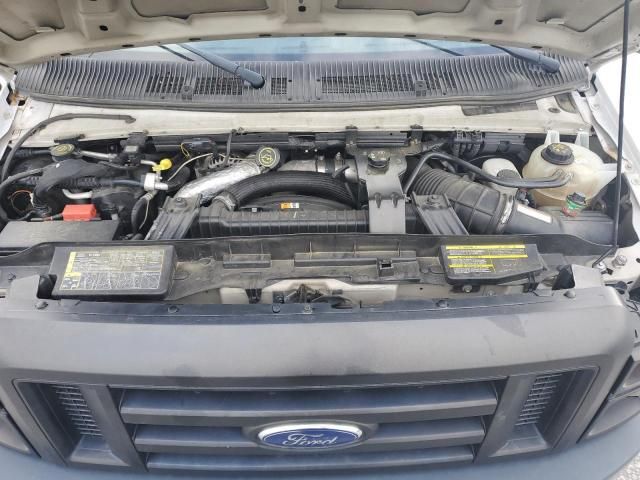 2009 Ford Econoline E350 Super Duty Van