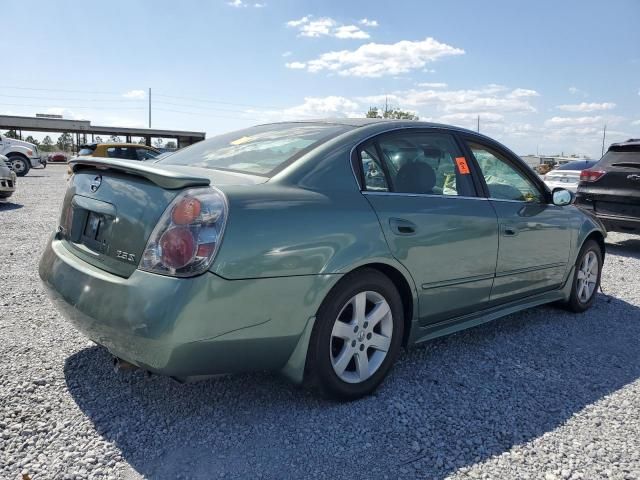 2003 Nissan Altima Base